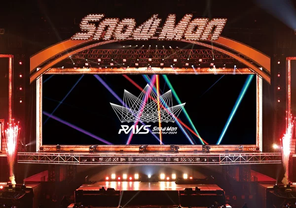 Snow Man Dome Tour 2024 RAYS（普通版蓝光光盘 2 套）[Blu-ray] Snow Man