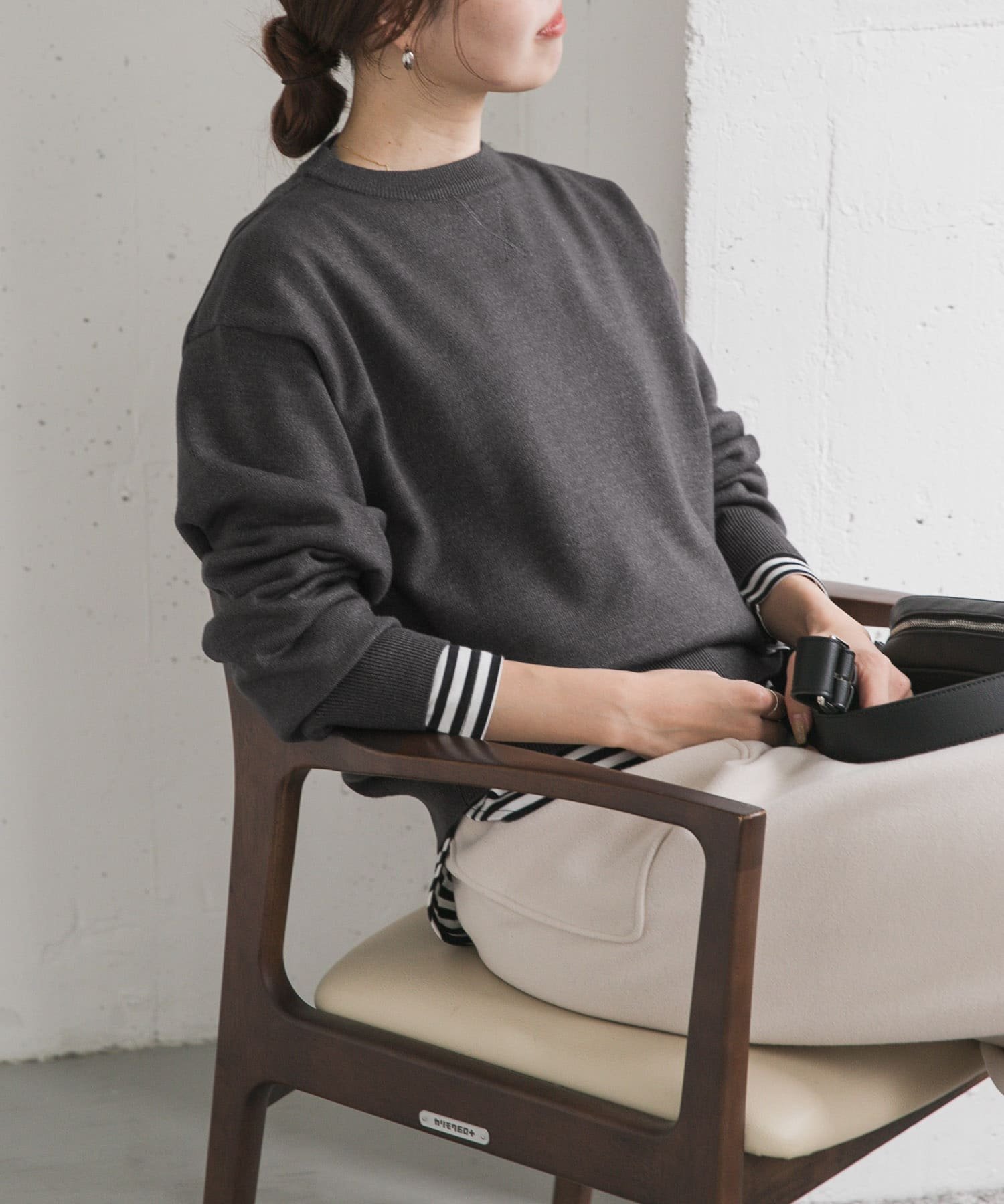 “由 Sawa Nimura 穿” “UR TECH 200 Days Knit” 仿汗套头衫
