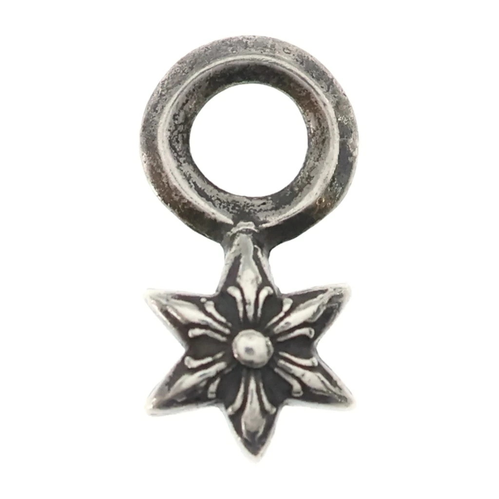 CHROME HEARTS 6 点星星吊饰 6 点星星堆叠吊饰顶部银色
