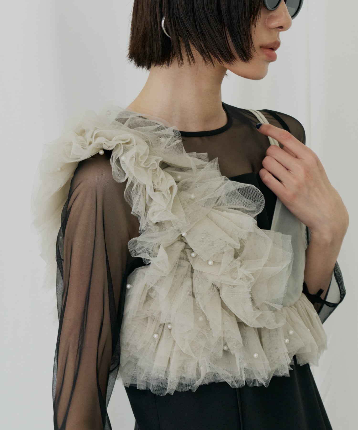 [2 件套] 婚礼/派对礼服场合珍珠褶边紧身胸衣