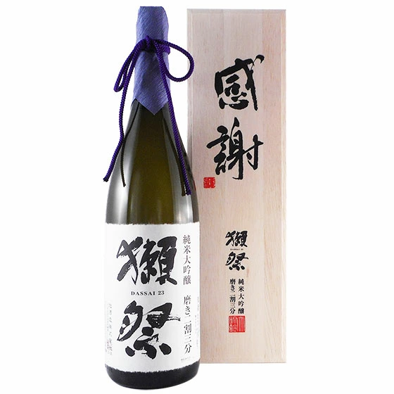 我们提供高品质的清酒和葡萄酒。 Noshi/名字雕刻是免费的！我们接受包装。