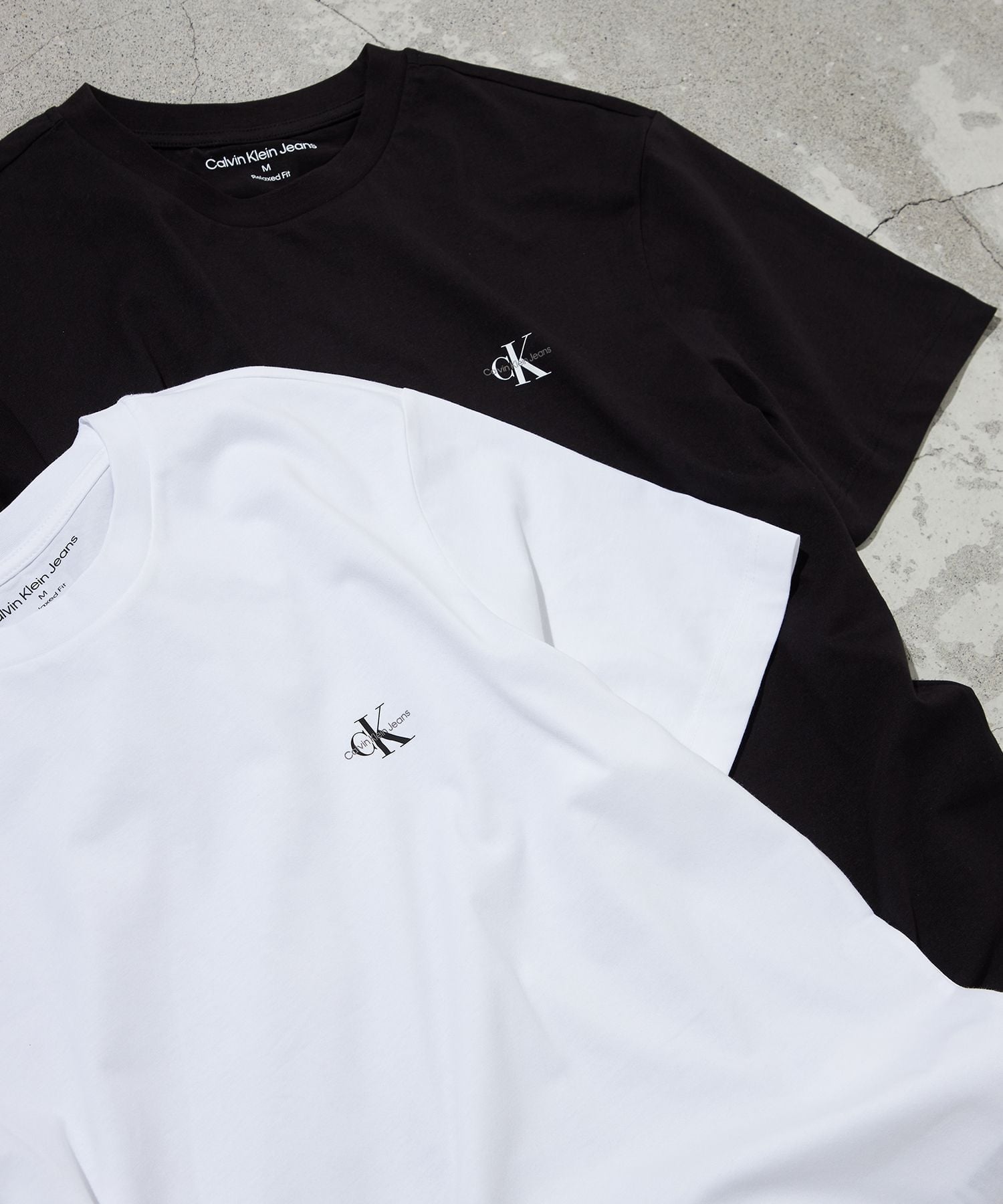 (U) [官方商店] Calvin Klein T 恤 (2 件装) - 男女通用短袖 T 恤 Calvin Klein Jeans 4RAB217