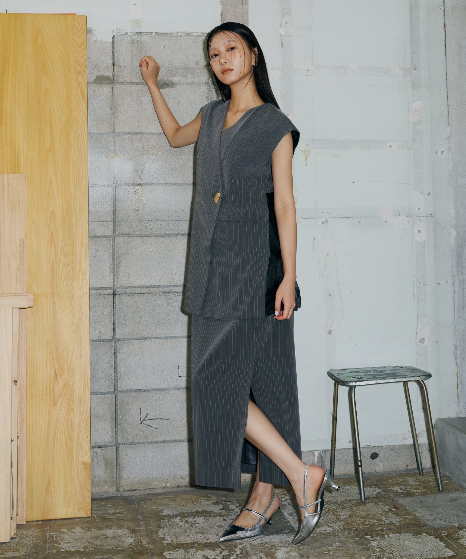 【2件套】婚纱背剪马甲连衣裙