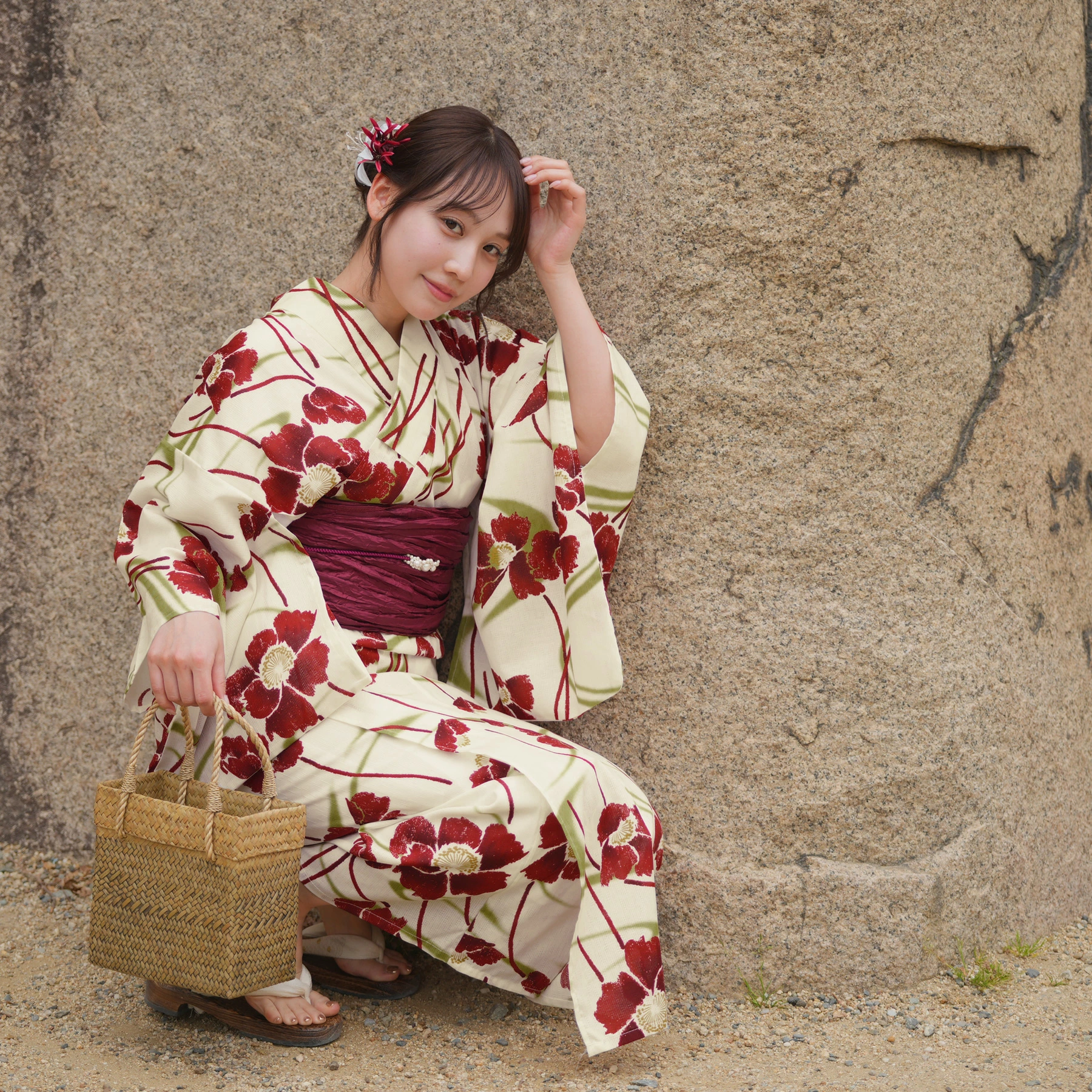 utatane 女式浴衣三件套，高级交替编织，复古白流红花，均码，国产面料，国产染色，稀有设计，重印，腰带，木屐