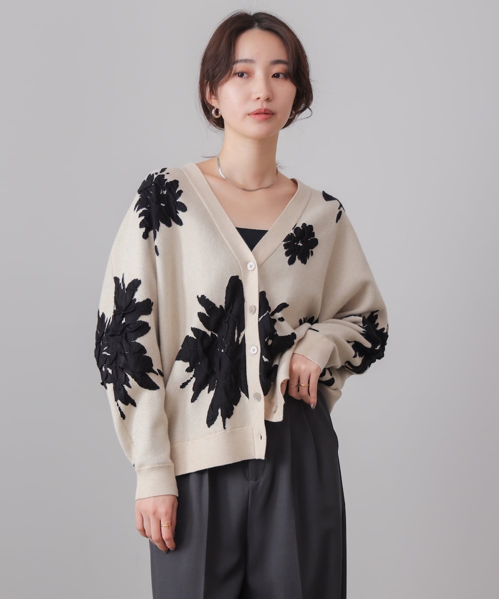 <新颜色上市> [WEB限定] 花朵提花蝙蝠针织开衫