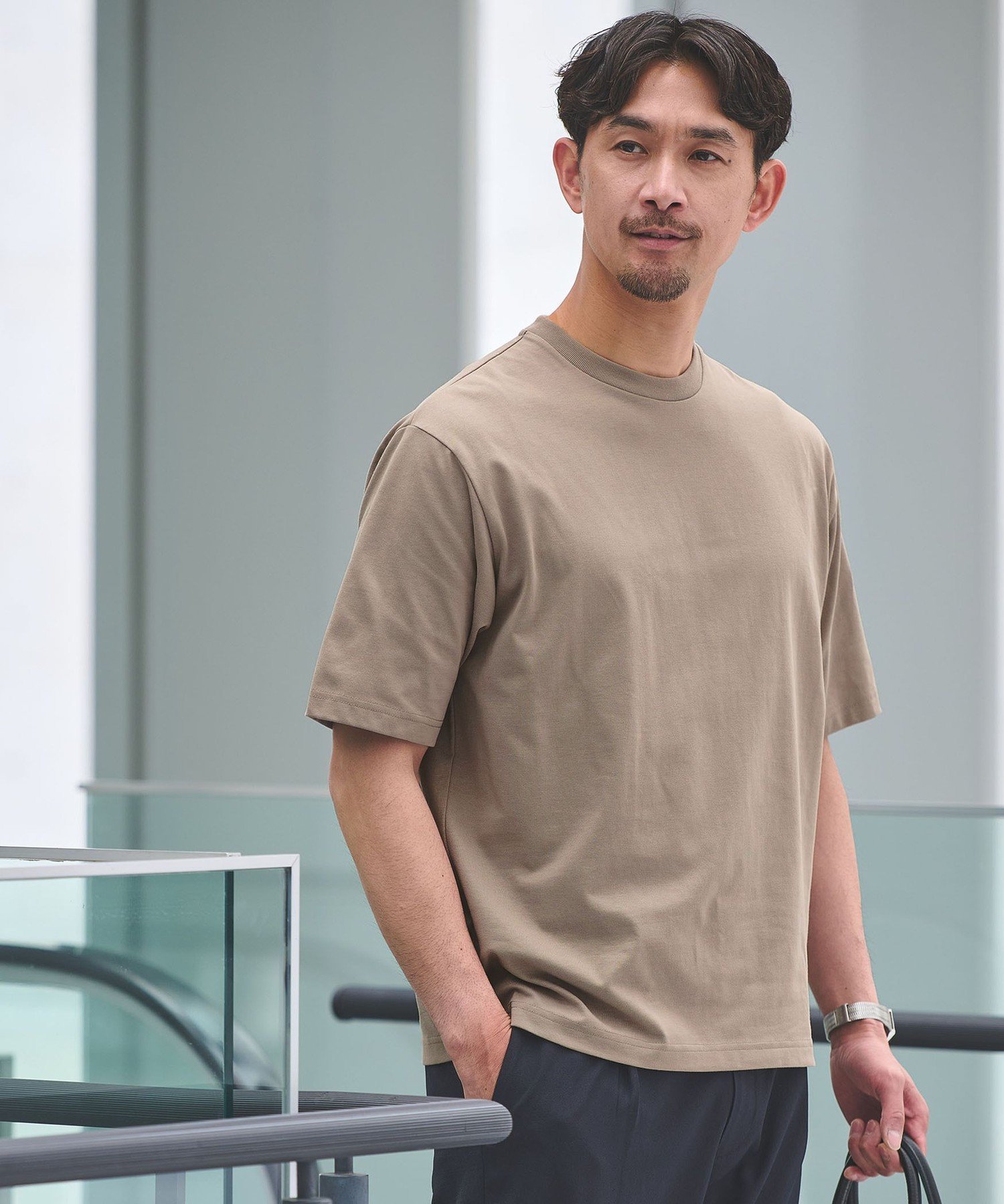 [网络独家] JUST fit Daily Wide T恤 - 吸水、快干、抗菌 -