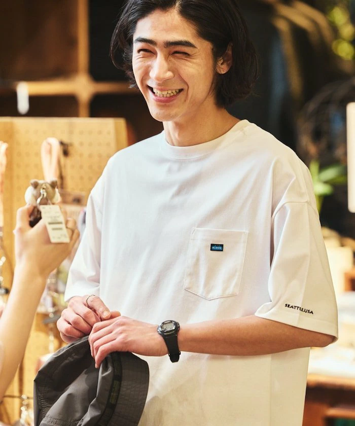 KAVU×FREAK'S STORE/KAVU Custom Made STORATECH 一点刺绣圆领口袋T恤【限量版】