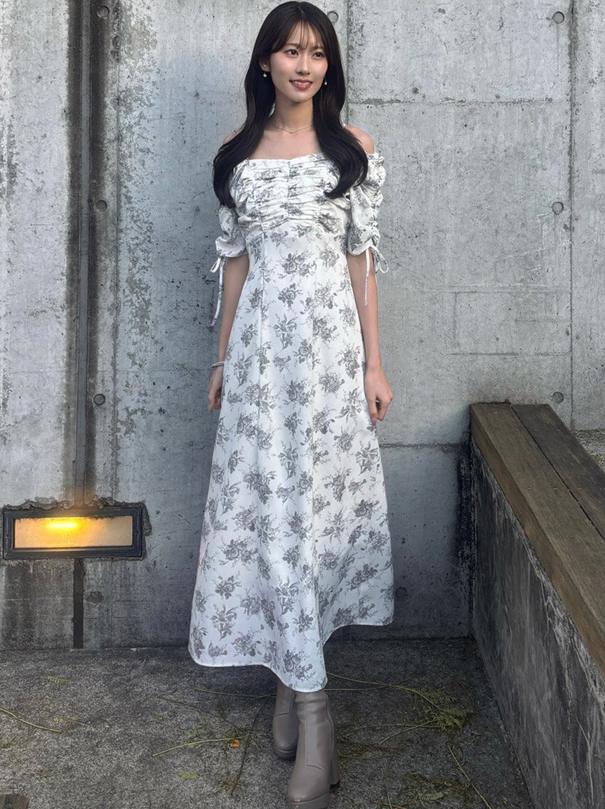 [WEB限定/ROSE Collection] ROSE印花连衣裙