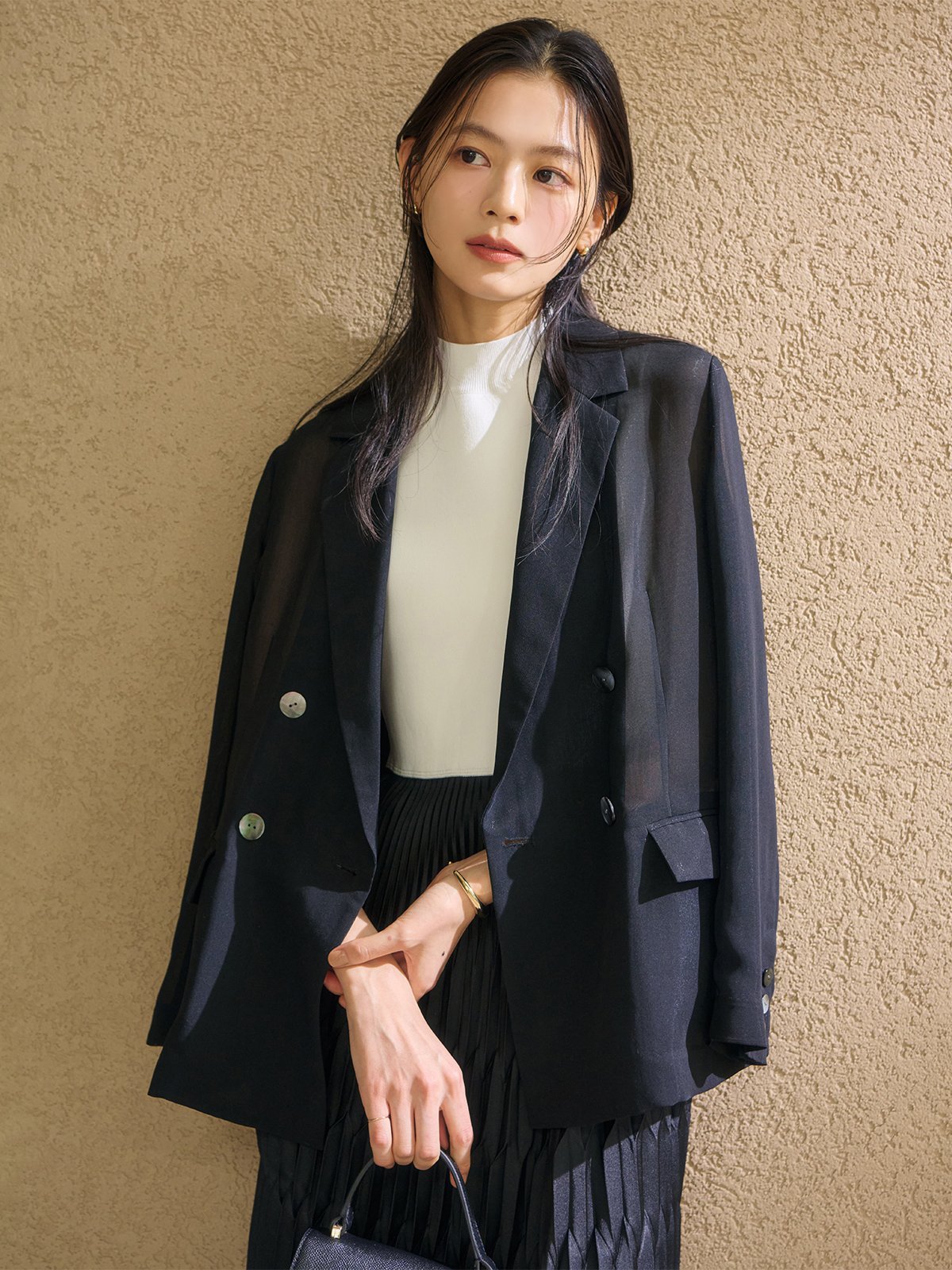 透明剪裁夹克