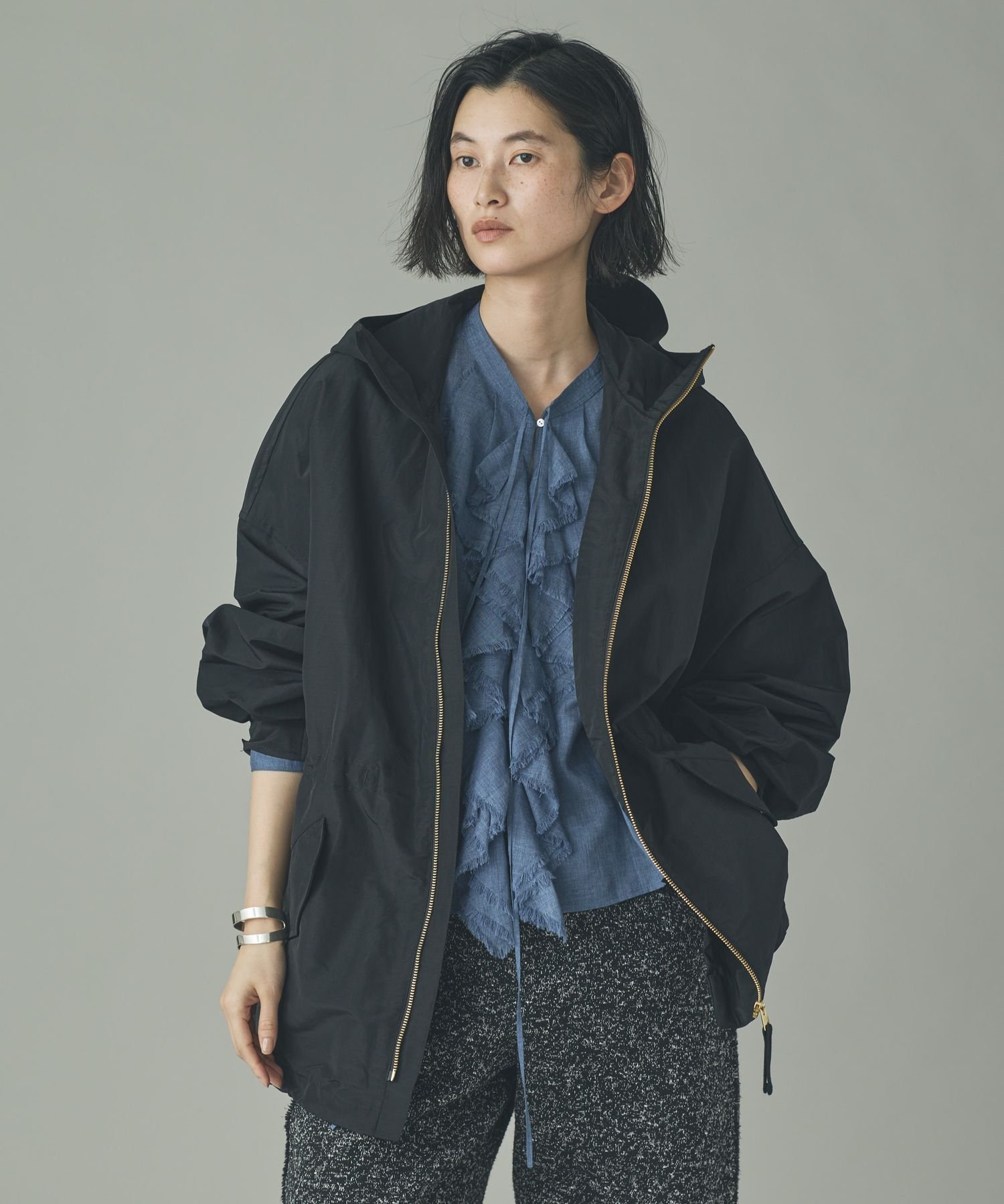 尼龙苎麻连帽外套